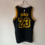 Indlæs billede til gallerivisning Los Angeles Lakers Lebron James Nike jersey - Large
