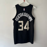 Load image into Gallery viewer, Milwaukee Bucks Giannis Antetokounmpo Jordan jersey - Medium
