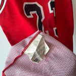 Cargar imagen en el visor de la galería, Chicago Bulls Michael Jordan Champion jersey - XL
