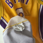 Load image into Gallery viewer, Los Angeles Lakers Kobe Bryant Champion jersey - Large
