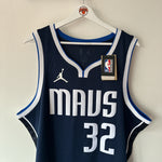 Charger l'image dans la galerie, Dallas Mavericks Cooper Flagg Jordan jersey - XL
