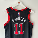 Charger l&#39;image dans la galerie, Chicago Bulls Demar Derozan Jordan jersey - Small
