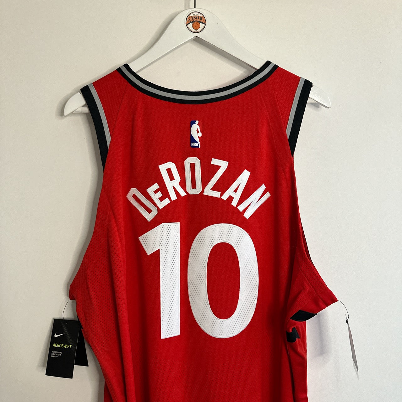 Toronto Raptors Demar Derozan Nike authentic jersey - XXL