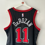 Load image into Gallery viewer, Chicago Bulls Demar Derozan Jordan jersey - Medium
