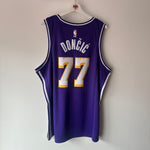 Load image into Gallery viewer, Los Angeles Lakers Luka Doncic Jordan jersey - XL
