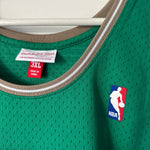 Load image into Gallery viewer, Vancouver Grizzlies Kevin Garnett Mitchell &amp; Ness jersey - XXL
