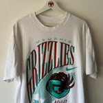 Cargar imagen en el visor de la galería, Memphis Grizzlies Nike T - shirt - Large
