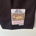 Carregar imagem no visualizador da galeria, Phoenix Suns Steve Nash Mitchell &amp; Ness jersey - Medium
